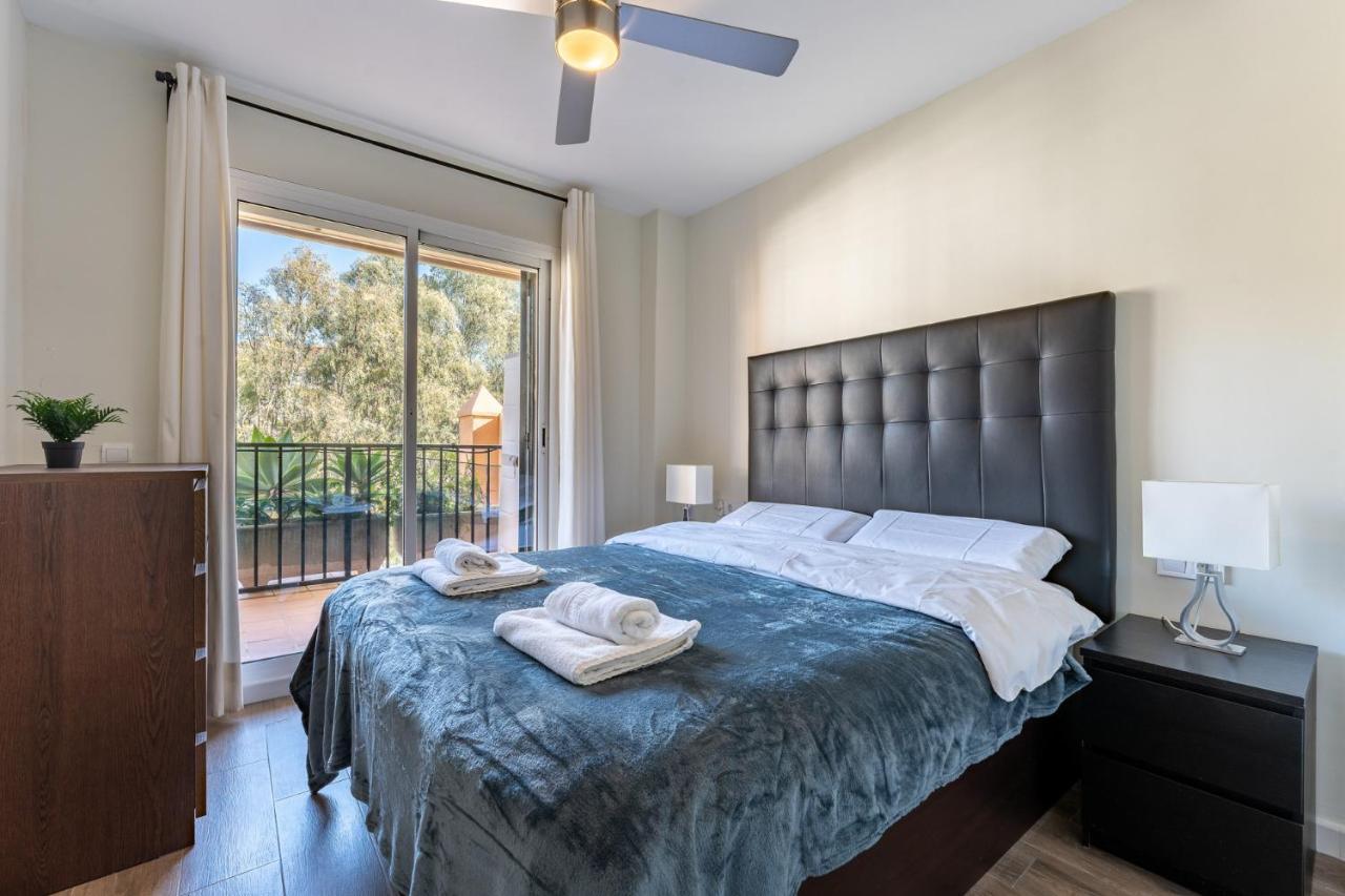 Seaside Bliss 2br With Tranquil Terrace Pool And Parking Apartment Fuengirola